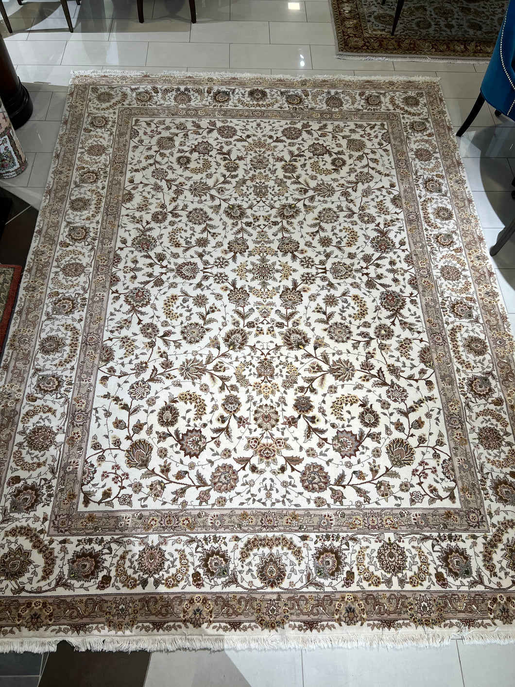 Hand Knotted Rug 11' 7