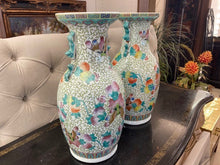 Load image into Gallery viewer, Pair of Asian Vases

