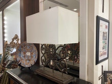 Load image into Gallery viewer, Ethan Allen lamp
