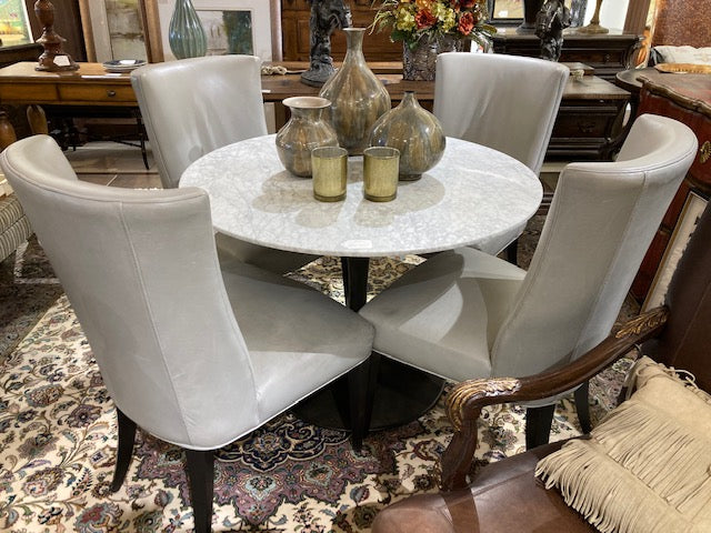 William Sonoma Table and 4 Chairs